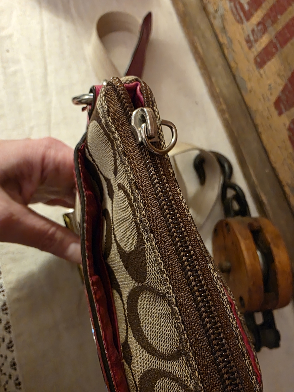 COACH Signature Canvas Crossbody Bag in Brown & Pink - Picture 4 of 10